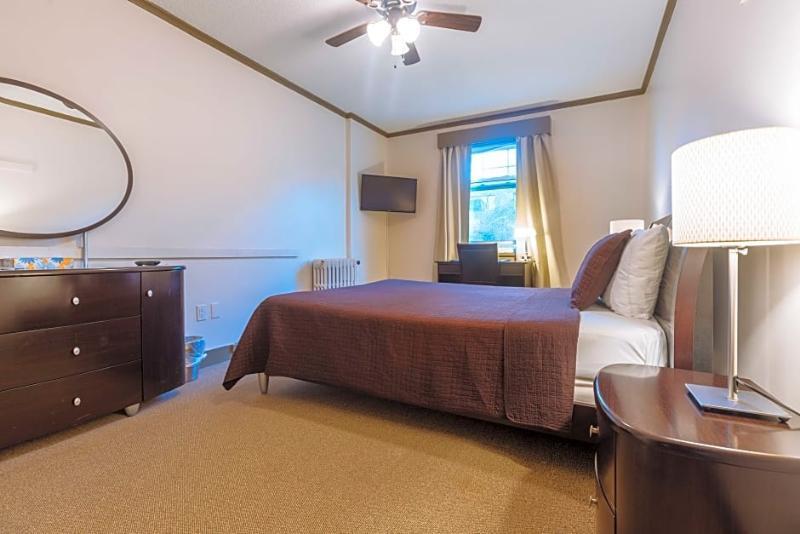 The Buchan Hotel Vancouver Zewnętrze zdjęcie